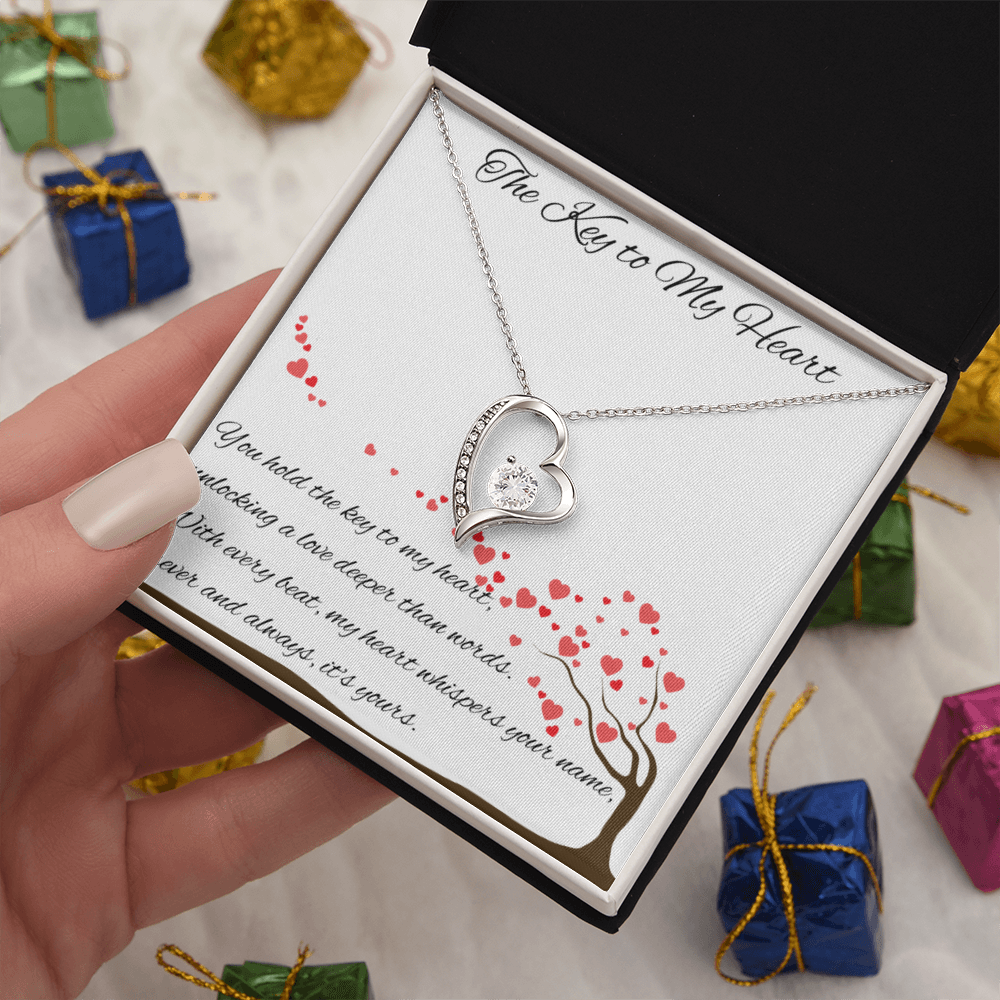 Key to My Heart Necklace – A Symbol of Endless Love