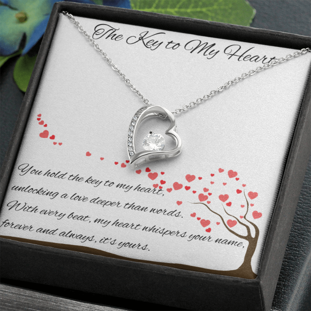 Key to My Heart Necklace – A Symbol of Endless Love
